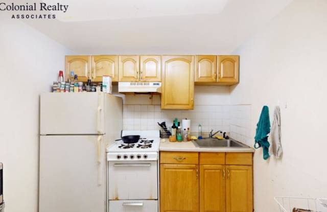 1067 Beacon St. photos photos