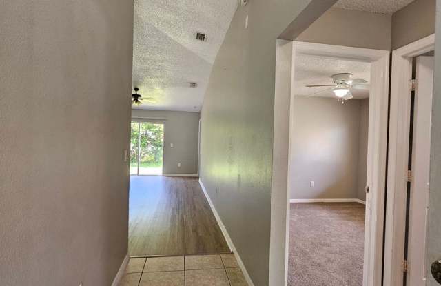 4 Bedroom, 2 Bath Chapel Pines Gallery 4