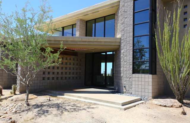 7001 E LEISURE Lane Gallery 2