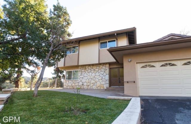 2123 Eastedge Dr - 2123 Eastedge Drive, Glendale, CA 91206