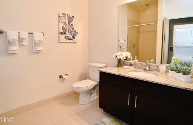 1 Gateway Blvd - 1 Gateway Boulevard, Boynton Beach, FL 33435