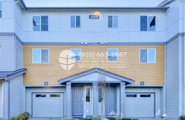 19215 36th Avenue Southeast Unit B Gallery 3