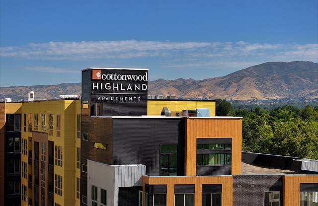 Cottonwood Highland Gallery 4