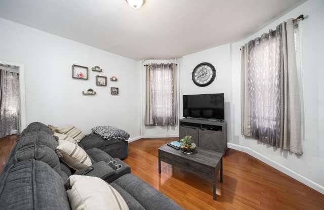 313 18TH ST - 313 18th Street, Union City, NJ 07087
