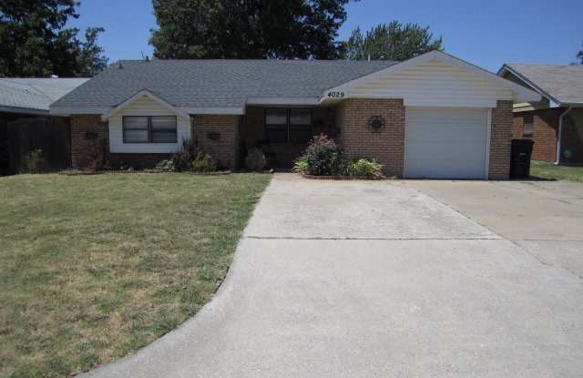 4029 N Nicklas Ave photos photos