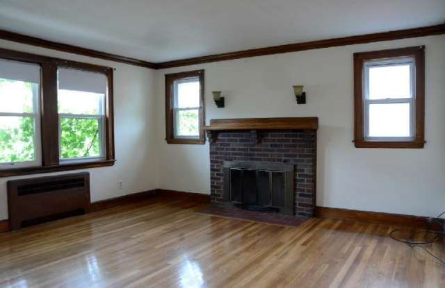 36 Colwell Ave. Gallery 2