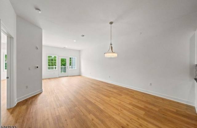 17 Hook Mt Rd Gallery 2