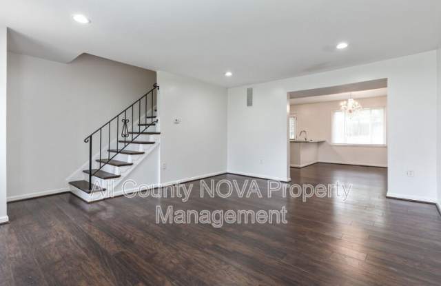 8457 Imperial Dr photos photos