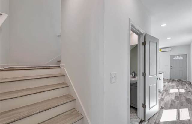 837 Smith Street Southwest photos photos