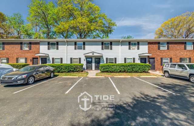 Coastal Convenience at Rivers Point Row! photos photos