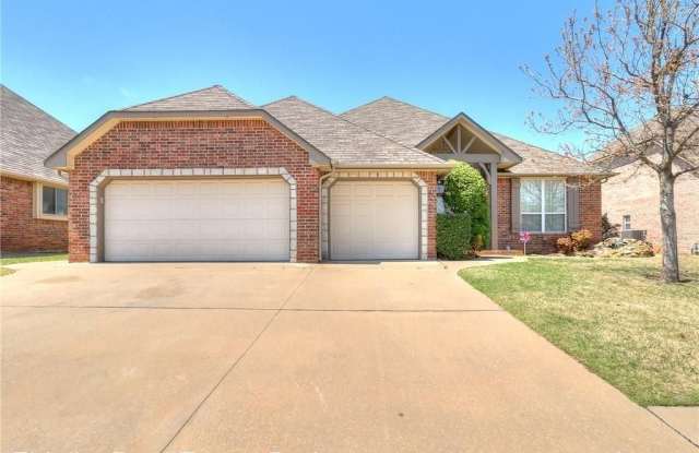 16609 Village Garden Drive Gallery 2