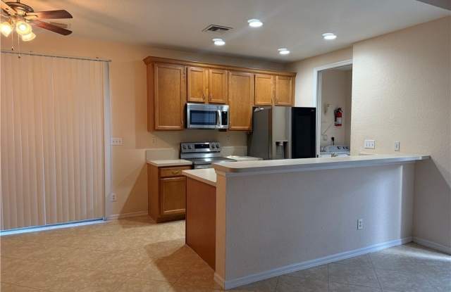 2085 SE Avon Park Drive Gallery 4