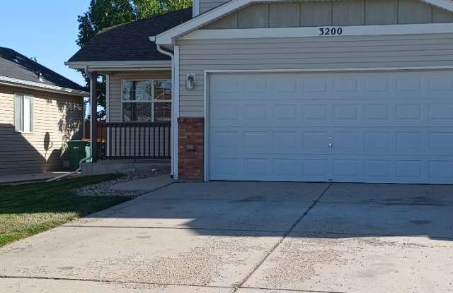 3200 Rock Point Ct photos photos