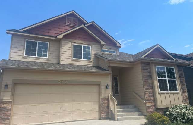Beautiful 4 Bed, 3 Bath House in Maple Hill! photos photos