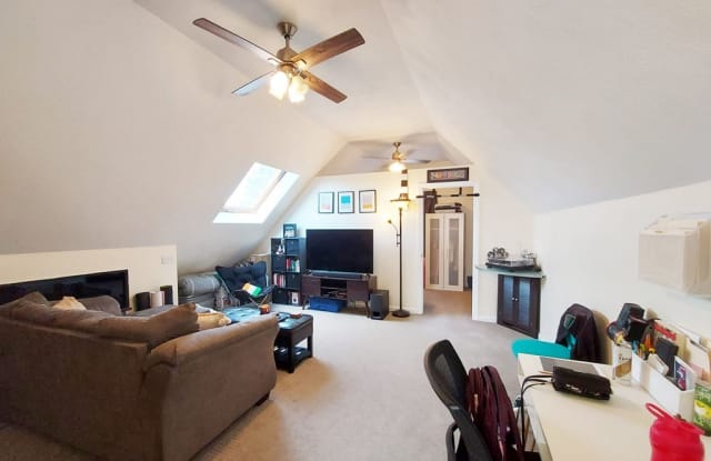16 Malvern Ter. - 16 Malvern Terrace, Medford, MA 02155