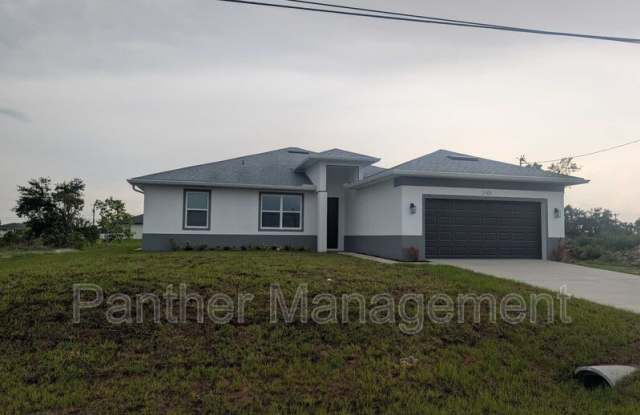 2101 NW 7th Avenue photos photos