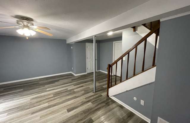 103 Rampart Boulevard photos photos