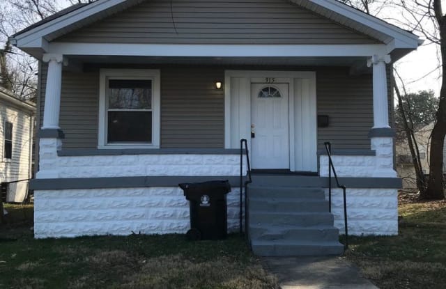 915 S 32nd St - 915 South 32nd Street, Louisville, KY 40211