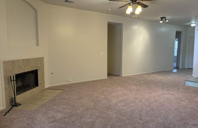 125 Camelia Parkway Gallery 3