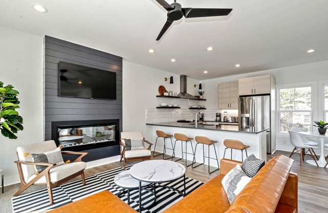 2530 Pacific Avenue - 6 Gallery 2