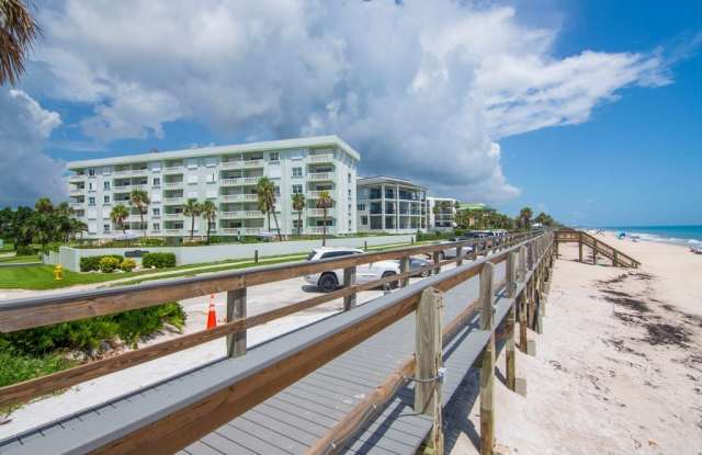 4049 Ocean Drive unit: 201 photos photos