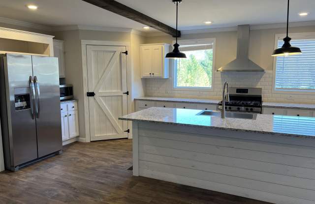 3123 SCOTTSVILLE RD photos photos