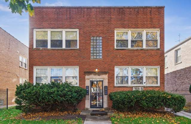 2645 W Gregory Street unit: 2W - 2645 West Gregory Street, Chicago, IL 60625