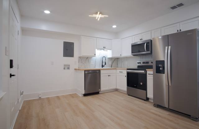 106 Woodhouse Ln - 106 Woodhouse Lane, Savannah, GA 31406