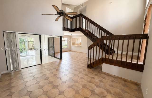 11712 SW 91st Ter Gallery 3