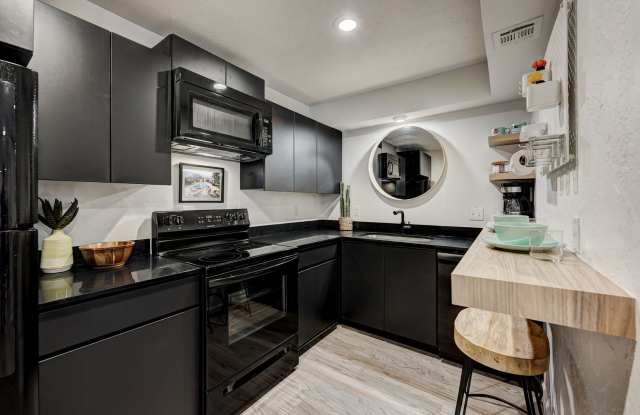 511 Northwest 29th Street photos photos