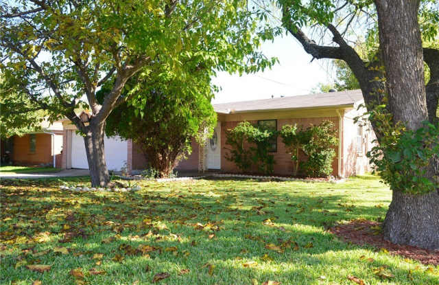 2515 N Shannon Street photos photos