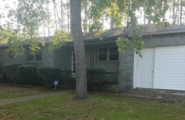 Three bedroom house near Fort Jackson photos photos