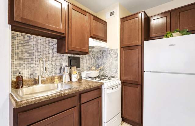 The Cromwell photos photos