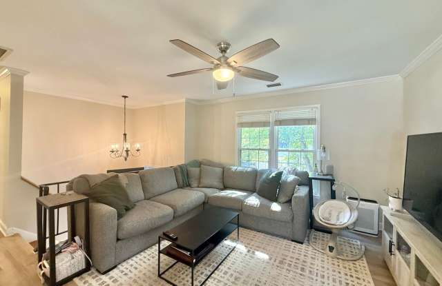 Updated 3BD, 2BA North Raleigh Home with a Large Yard in a Prime Location Near North Hills Gallery 4