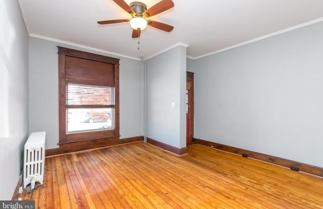 2846 HUNTINGDON AVENUE Gallery 3