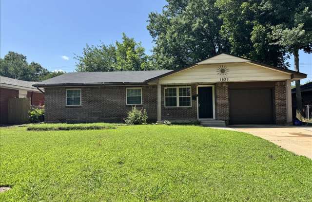 1622 Denison Drive photos photos