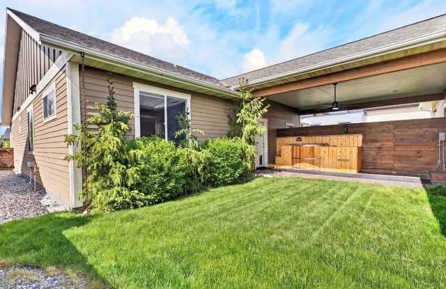 Unique Condo for Rent in Bozeman! Private Hot Tub and Media Room! Gallery 4
