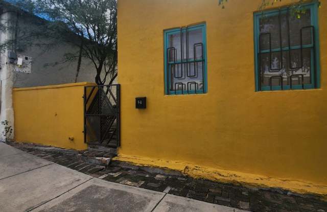 Awesome 1-bedroom, 1-bath historic home in Tucson’s Barrio Viejo Historic District. Gallery 4