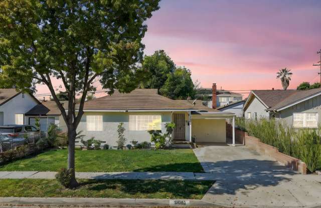 3 Bedroom Home for Rent – Prime Norwalk Location photos photos