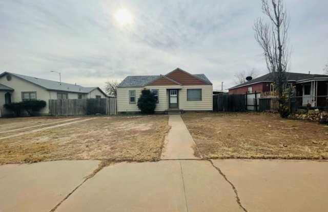 1002 W Deming St photos photos