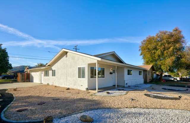 1021 Marion Avenue - 1021 Marion Avenue, Hemet, CA 92543