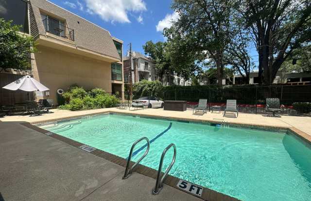Charming 2-Bed Unit in Dallas! Community pool and walking distance to Katy Trail! - 4044 Buena Vista Street, Dallas, TX 75204