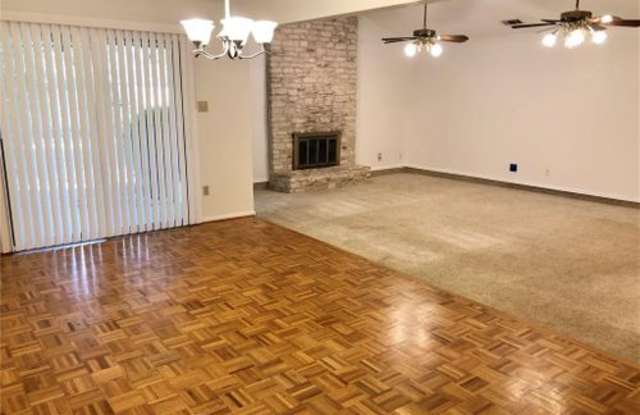 11502 Queens Way Gallery 4