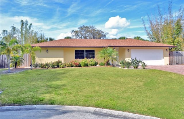 2107 ALVARADO LANE - 2107 Alvarado Lane, South Sarasota, FL 34231