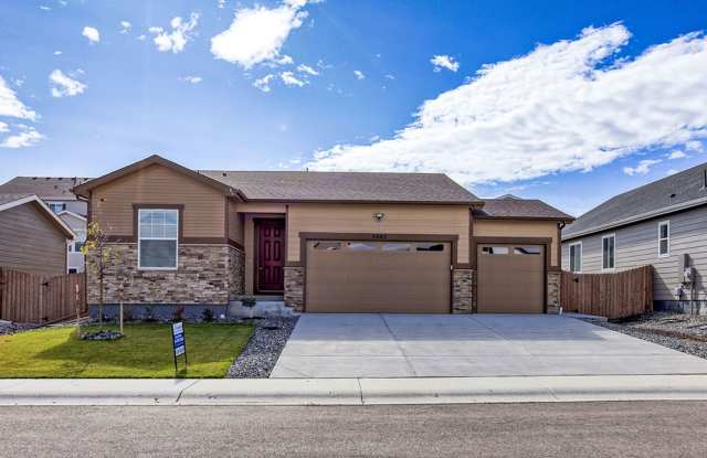 3 bedroom home in Windsor photos photos