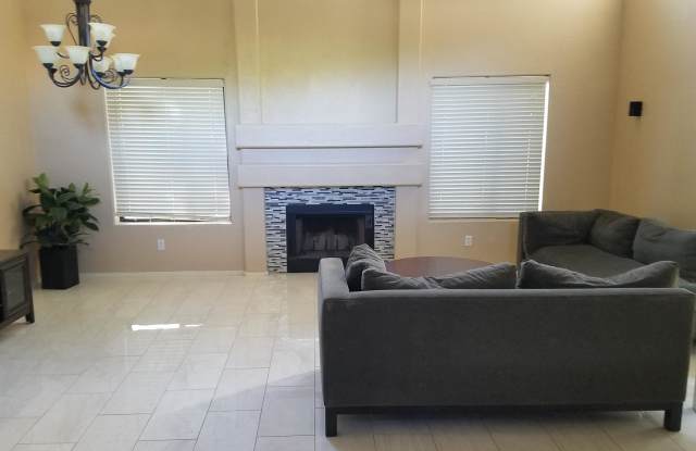 10072 E SHEENA Drive Gallery 2