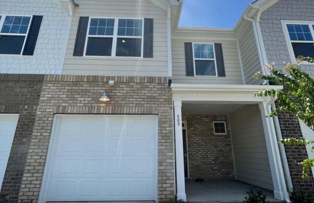 Exclusively Offered by Muse Realty, LLC photos photos