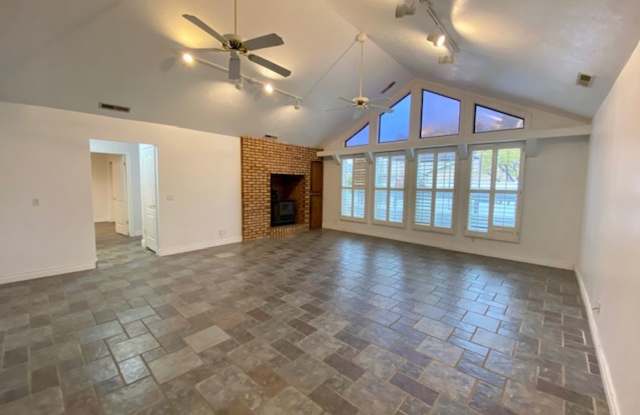 SPACIOUS HOME IN SANTA CLARA COMING SOON! photos photos