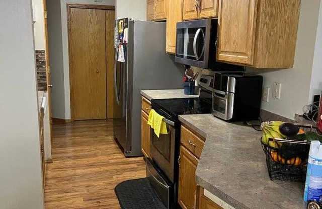 rare champlin 3 bed townhouse! photos photos rare champlin 3 bed townhouse! photos photos