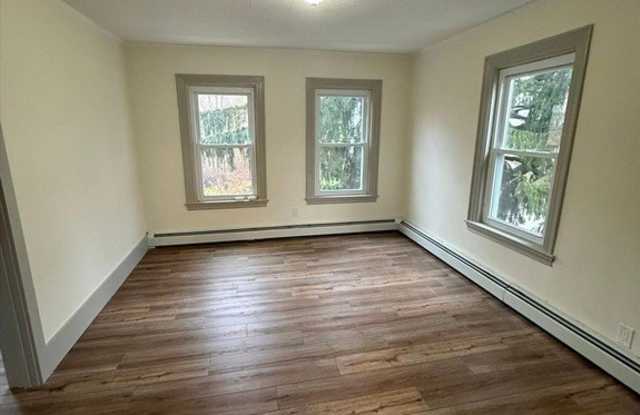 18 Railroad Ave. unit: 2 photos photos 18 Railroad Ave. unit: 2 photos photos